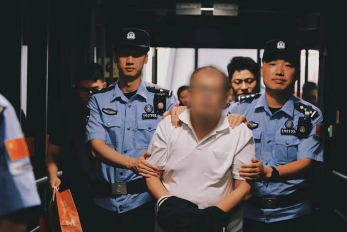 MBI集团创始人被引渡回国：通过发行虚拟货币搞网络传销，涉案超千亿