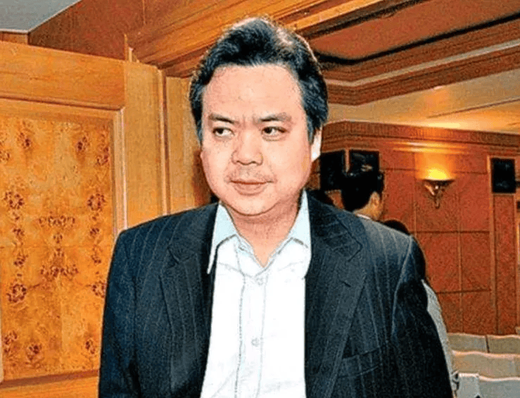 香港顶级豪宅“山顶道1号”发生命案，31岁菲佣在房内自尽；金庸夫妇曾居住11年，市价超5.6亿港元或成香港最贵凶宅