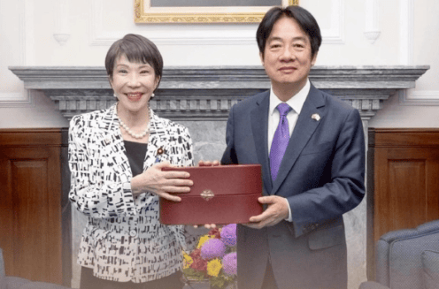 我国发出警告后，高市早苗胜选后态度大变，立马改口，想向我国示好？中日关系或迎新一轮风暴