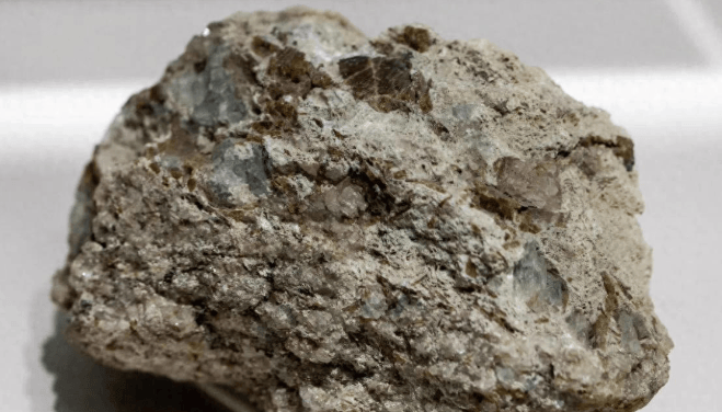 彻底不装了?欧盟考虑对华实施“实物”关税,供应链是建出来的,不是抢出来的!